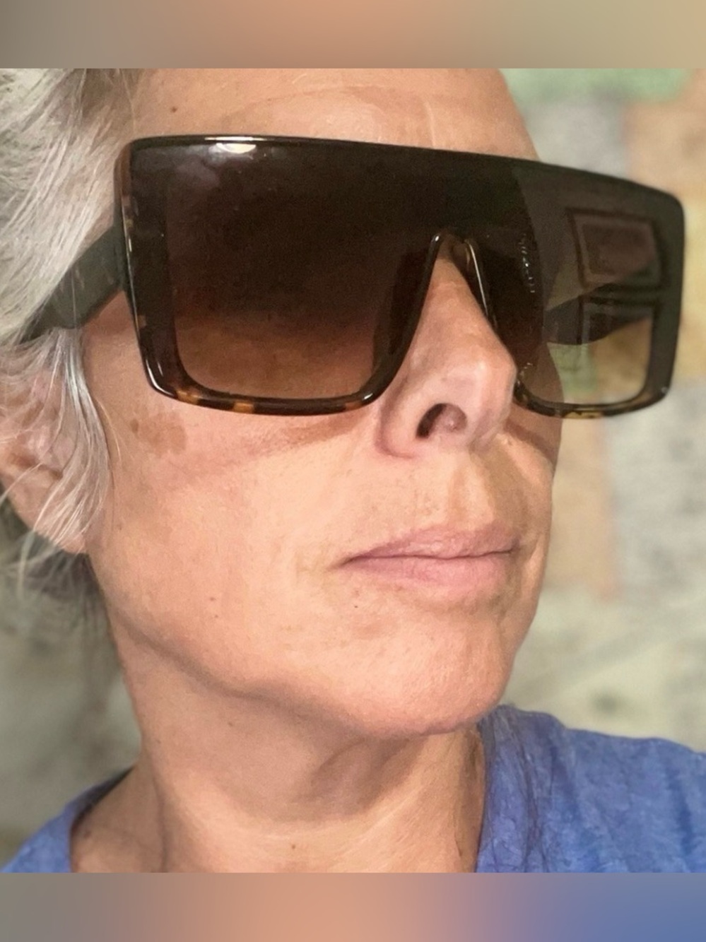 Tortoiseshell Shield Sunglasses - Brown Gradient Big - Picture 3 of 4